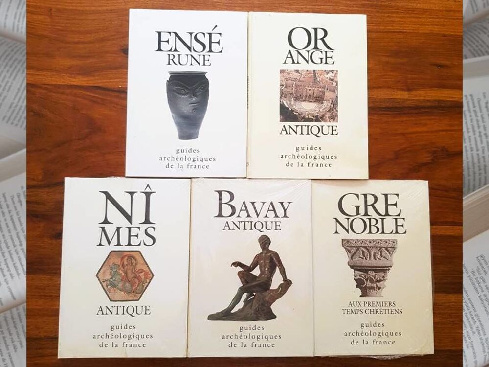 Guides arch&eacute;ologiques de la France - Lot 5 livres + 1 offert Livres et BD