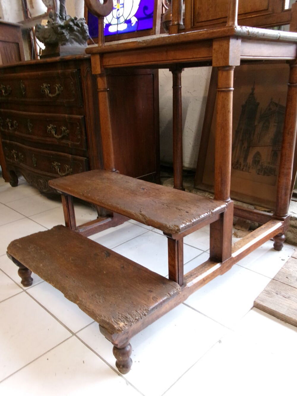 Fauteuil d'&eacute;glise ancien Meubles