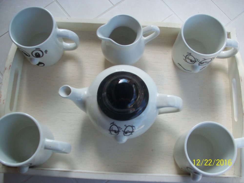 SERVICE MUGS COMPLET EN CERAMIQUE Dcoration