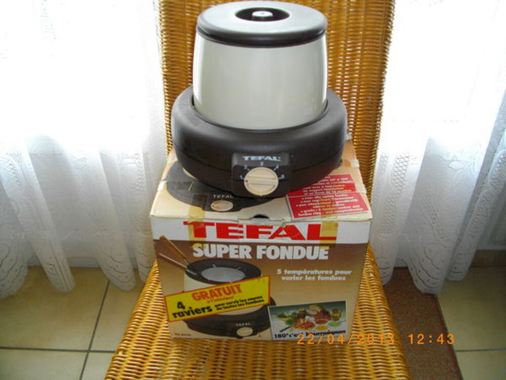CAQUELON A FONDUE TEFAL + FOURCHETTES Electroménager