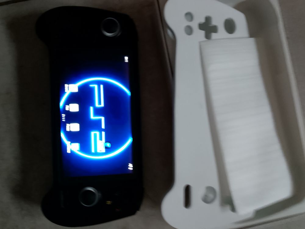 Anbernic rg 556 Consoles et jeux vidéos