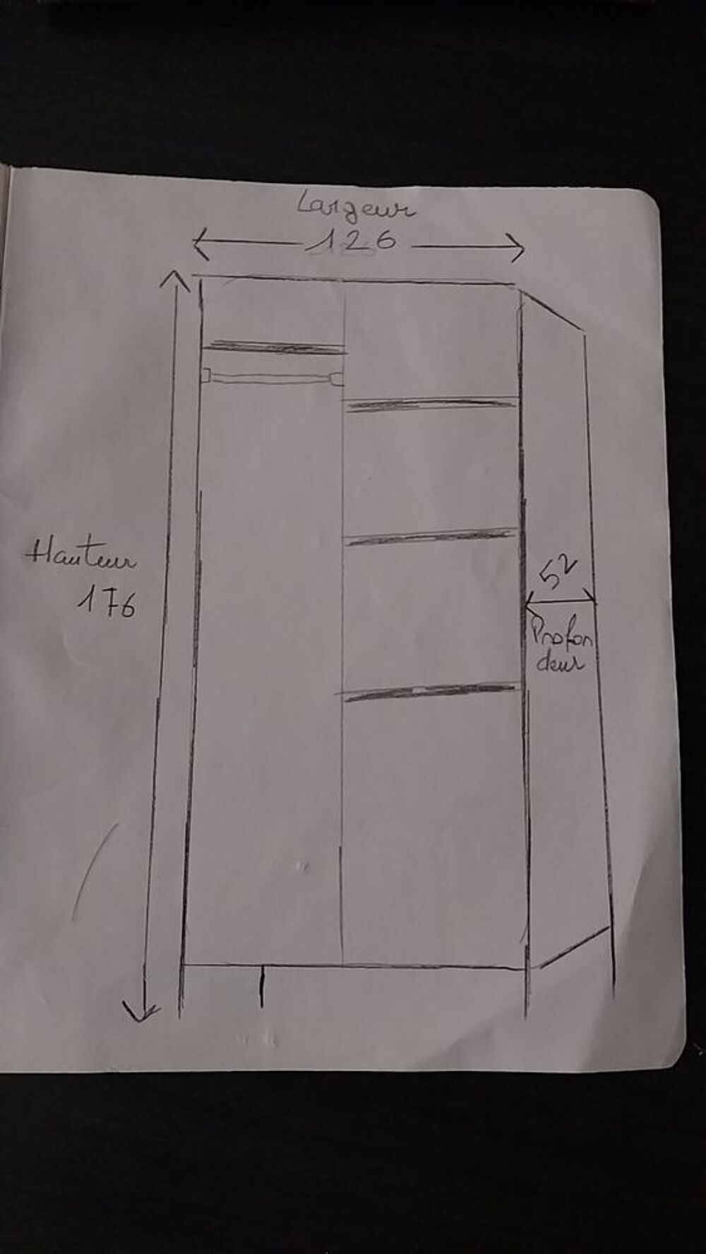 Armoire en pin Meubles