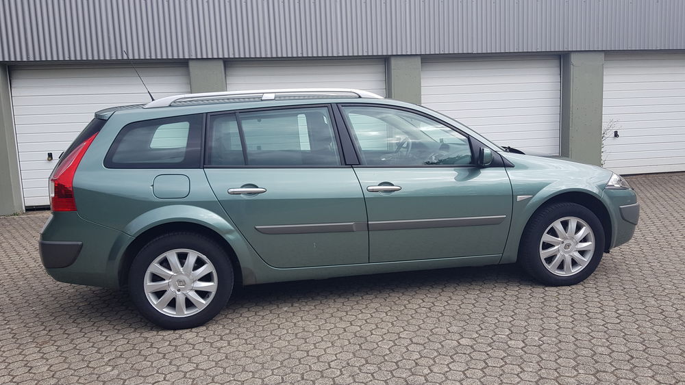 Laguna II Estate Laguna Estate 1.6 16V Expression 2007 occasion 41500 Cour-sur-Loire