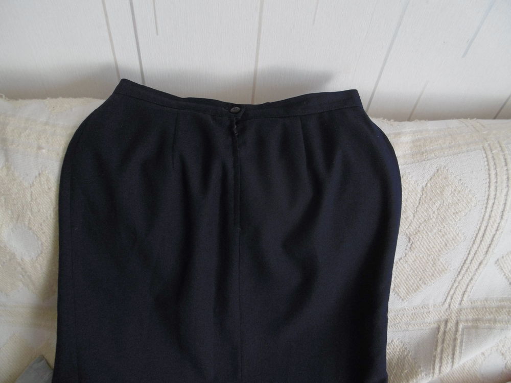Jupe mi-longue T.44 Vêtements