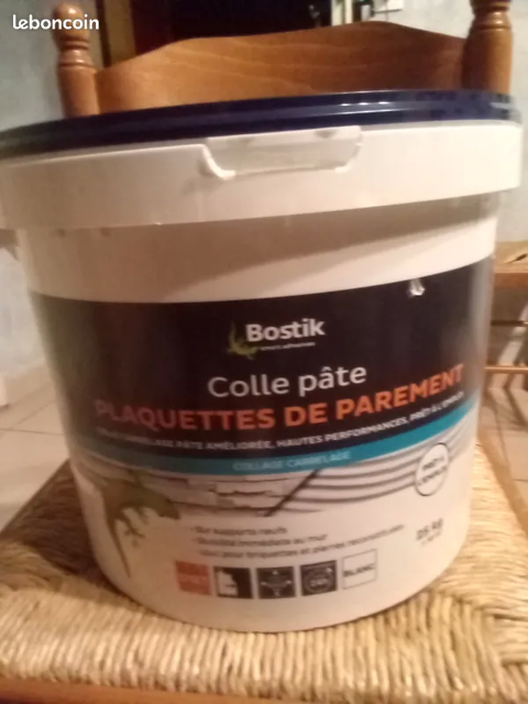 Colle plaquette mur int�rieur et ext�rieur 25 Villiers-Charlemagne (53)