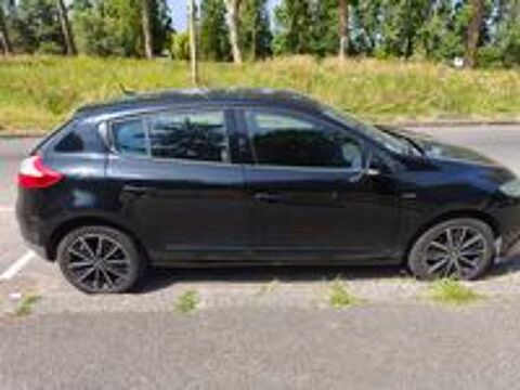 M&eacute;gane III dCi 110 FAP eco2 Bose Euro 5 EDC 2013 occasion 78000 Versailles