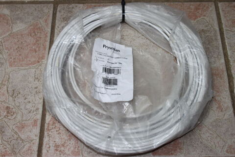 C�ble fibre optique 3 Montigny-Lencoup (77)