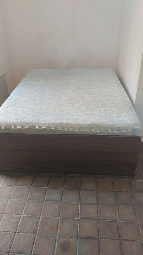 Lit 2 places 50 Calamane (46)