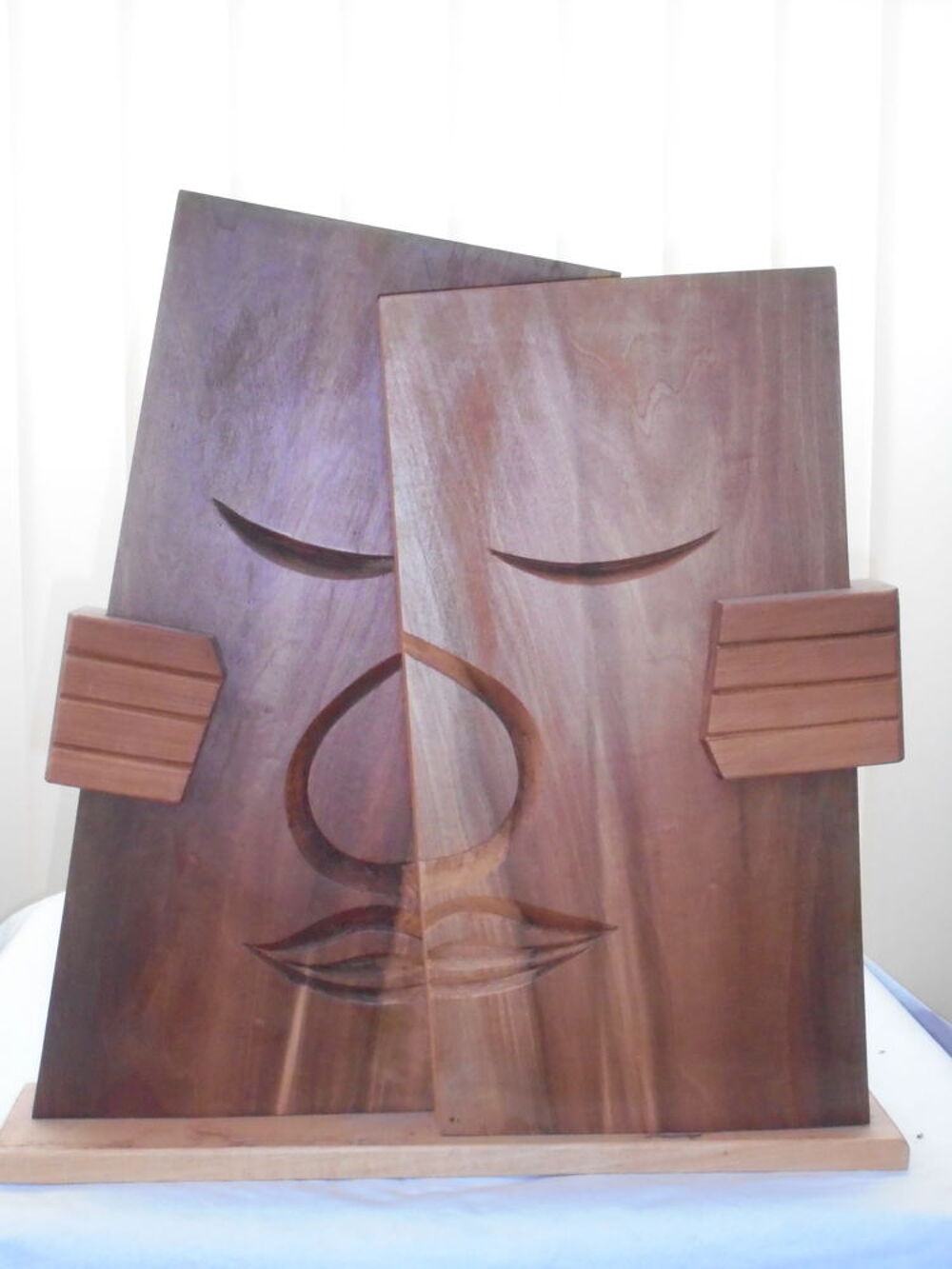 Sculpture bois (Ht :54 cm ;L :51 cm ; l:10 cm ) Décoration