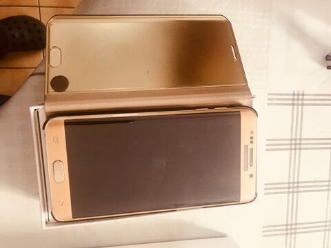 Vends Samsung Galaxy est six Edge plus Villennes-sur-Seine (78)