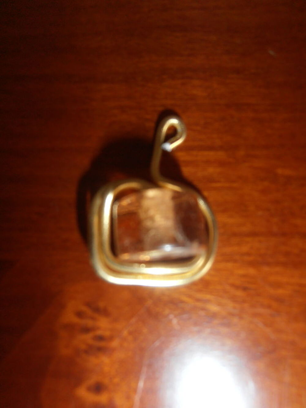 Pendentif laiton 12 (28b) Bijoux et montres