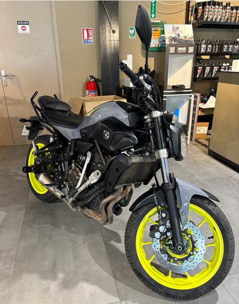 Moto YAMAHA 2016 occasion Sain-Bel 69210