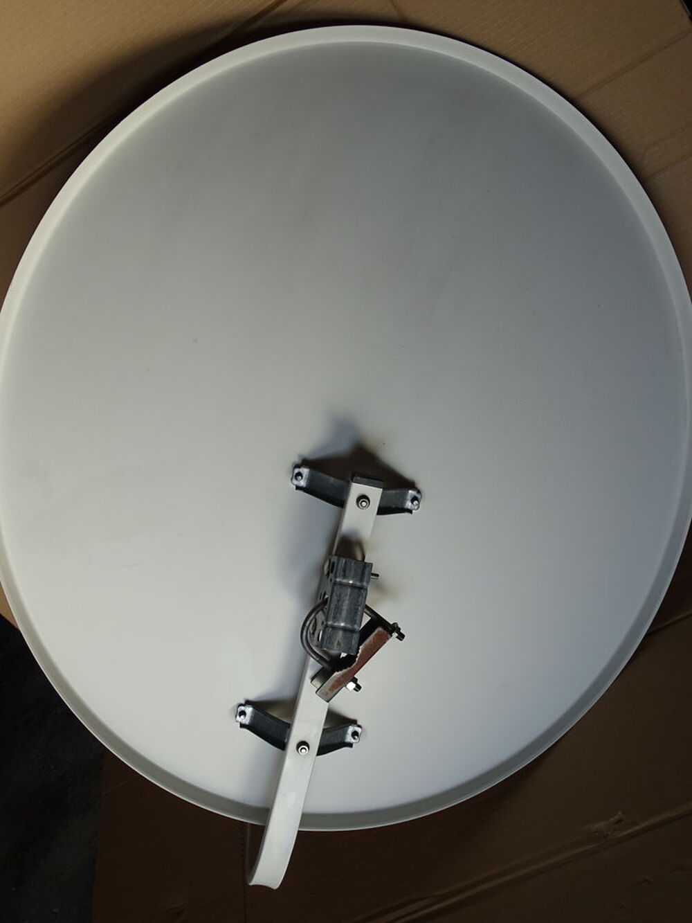 Antenne Satellite Photos/Video/TV