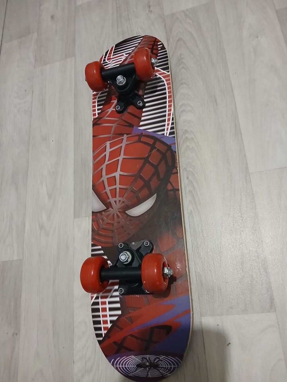 Skate spider man Jeux / jouets