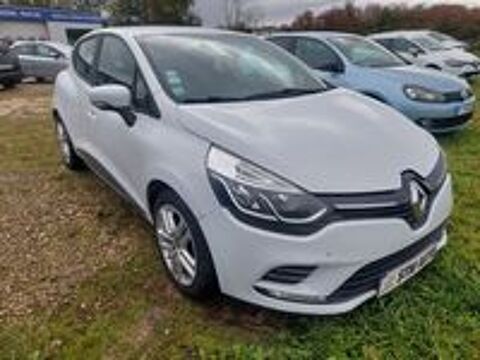 Clio IV Clio dCi 90 Energy eco2 82g Zen 2016 occasion 39380 Mont-sous-Vaudrey