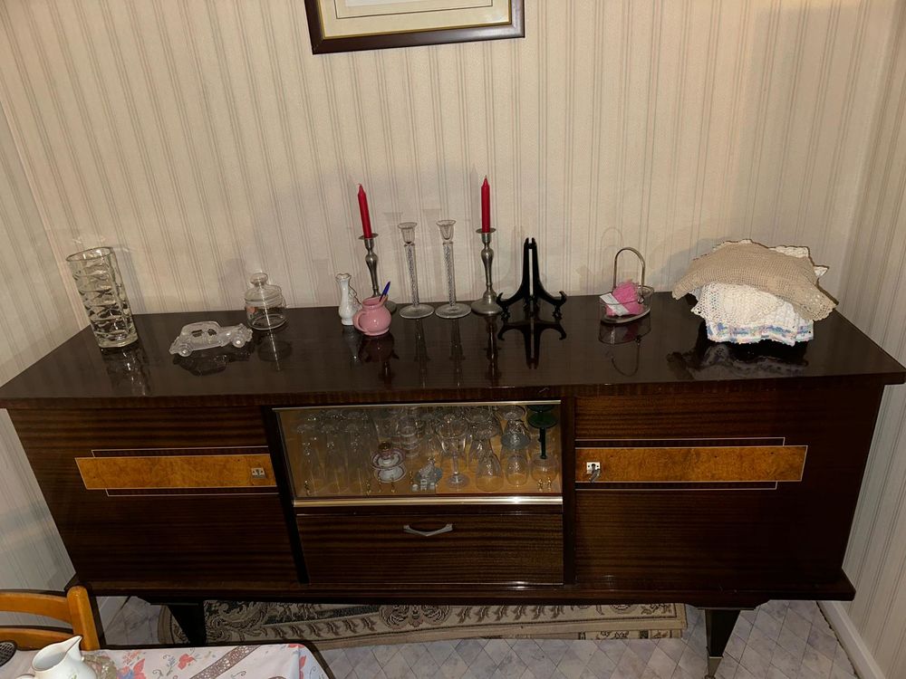 Buffet &agrave; donner Meubles