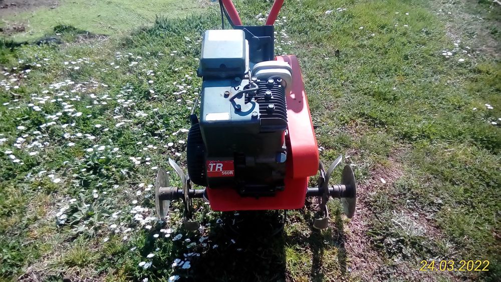 Motobineuse Jardin