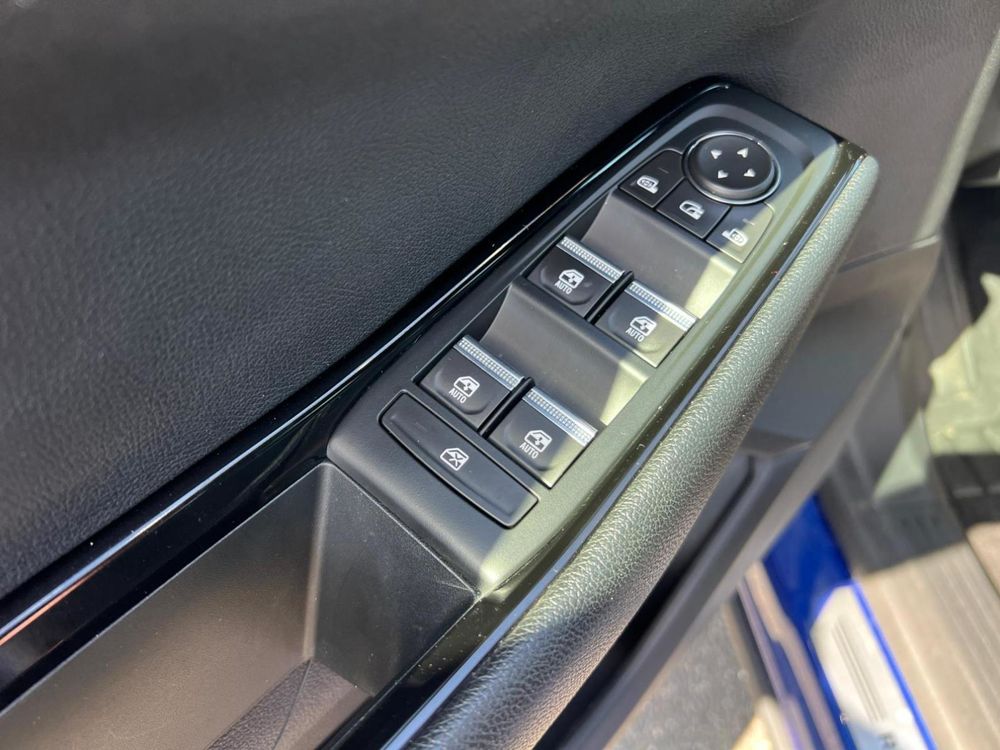 Austral E-Tech hybrid 200 Iconic 2023 occasion 91170 Viry-Ch&acirc;tillon