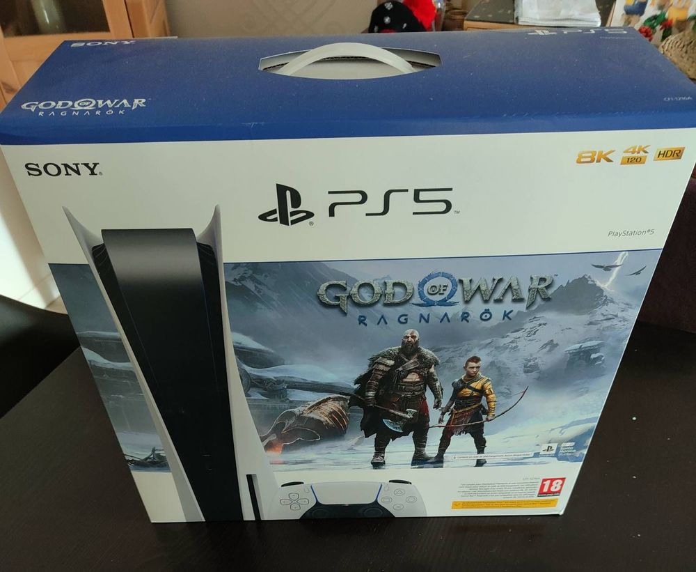 PLAYSTATION 5 STANDARD (LECTEUR DISQUE) PACK GOD OF WAR NEUF Consoles et jeux vidos