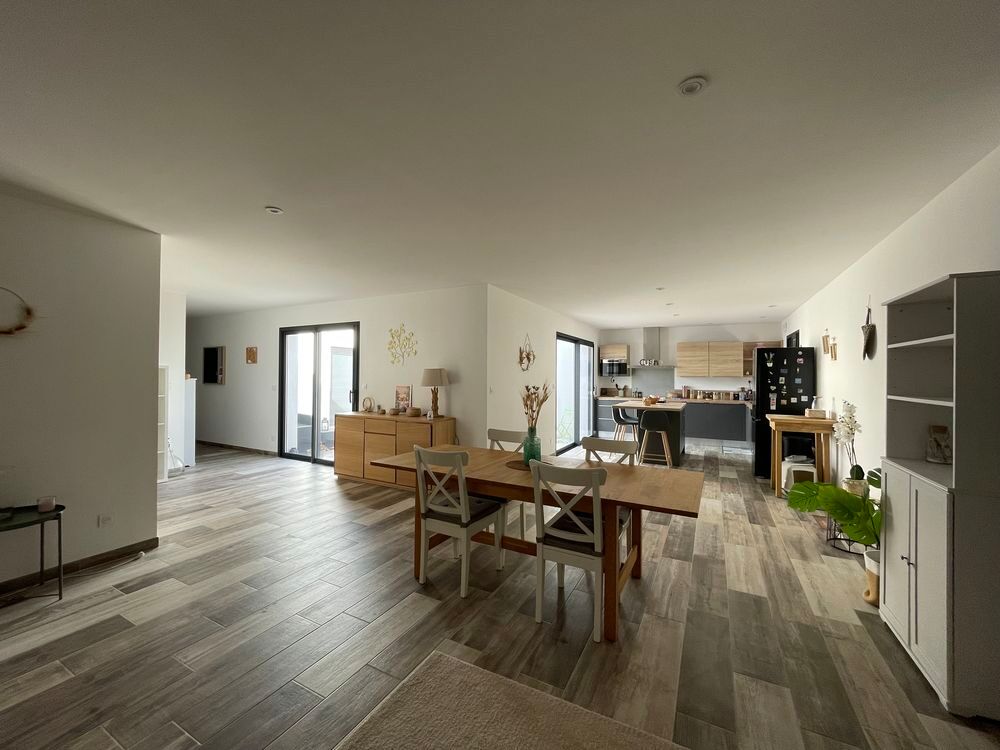 Vente Maison Maison plain pied - patio Rousson