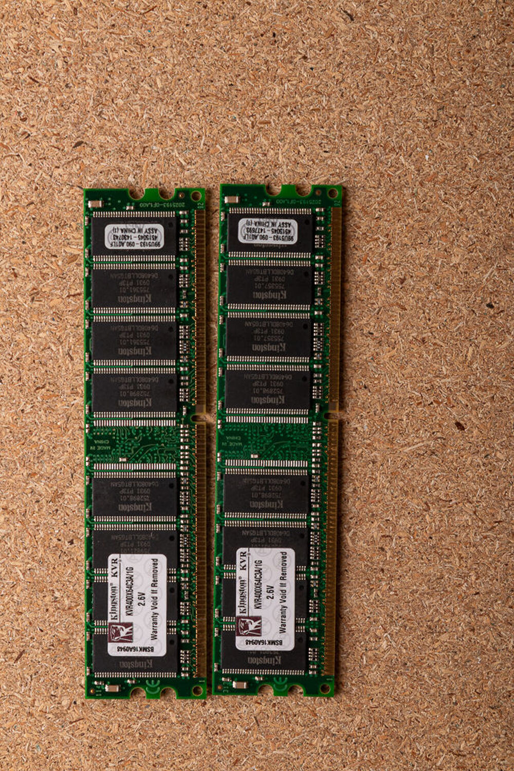2 Barrettes m&eacute;moire Kingston 1GB Matériel informatique