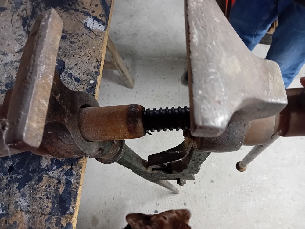 ETAU DE SERRURIER Bricolage