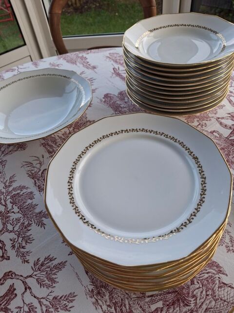 SERVICE EN PORCELAINE 155 Royan (17)