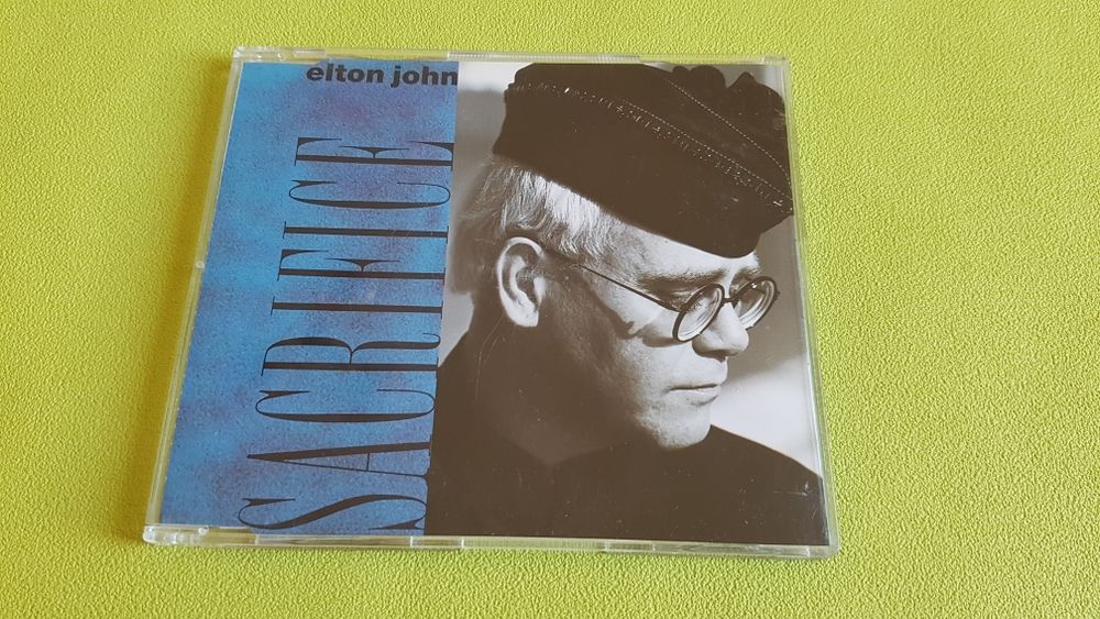 ELTON JOHN CD et vinyles