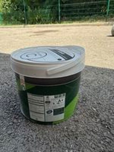   PEINTURE ACRYLIQUE EN PHASE AQUEUSE POUR LA DECORATION EN INTERIEUR unikalo 