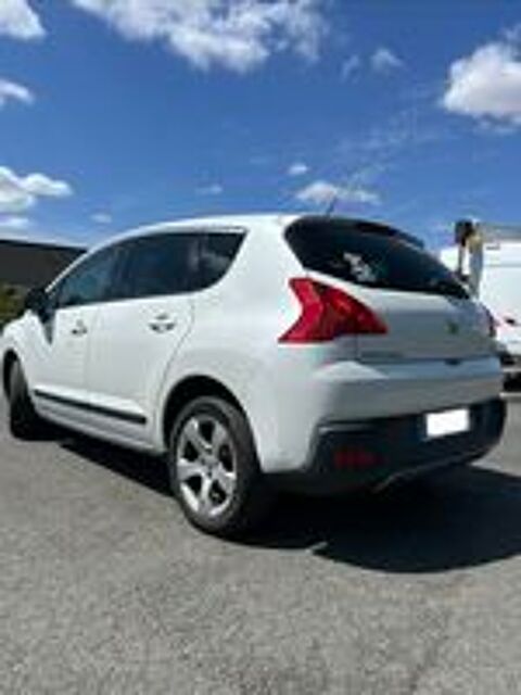 3008 1.6 HDi 115ch FAP Allure 2013 occasion 41000 Blois