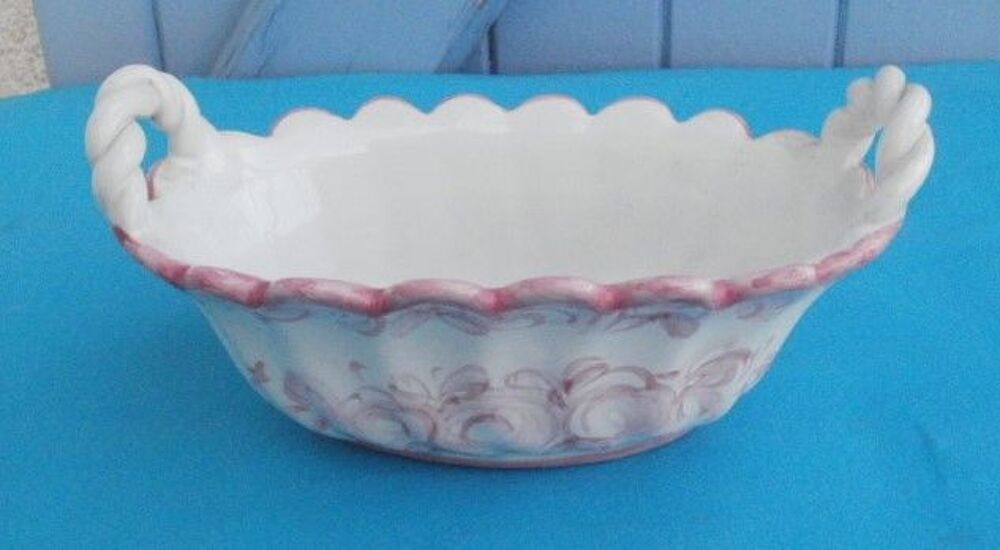Petite corbeille ancienne en porcelaine blanc et rose Décoration