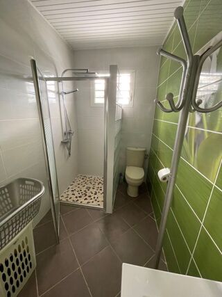  Chambre � louer 4 pi�ces 12 m� Sainte-luce