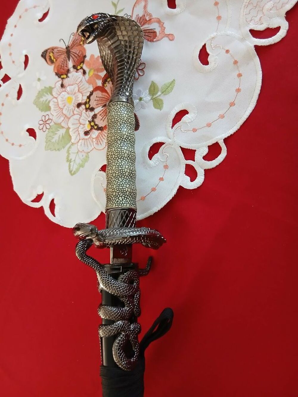  Joli Katana d&eacute;coration cobra dans &eacute;tui N&deg; 1466 Décoration