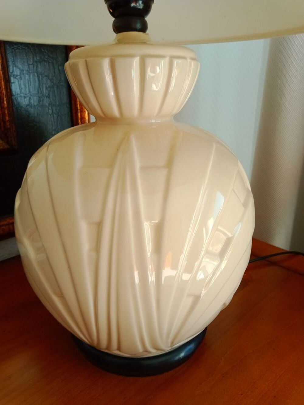 lampe de salon en c&eacute;ramique Décoration