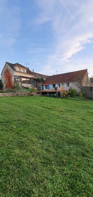  Maison  vendre 11 pices 230 m