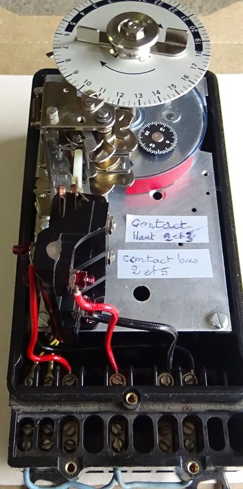 COMMUTATEUR HORAIRE Bricolage