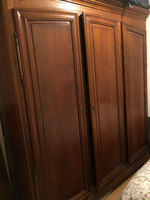 Armoire en noyet 100 Jarville-la-Malgrange (54)
