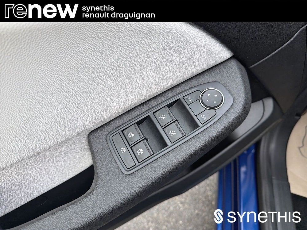 Clio V Clio E-Tech 140 - 21N Intens 2022 occasion 83300 Draguignan
