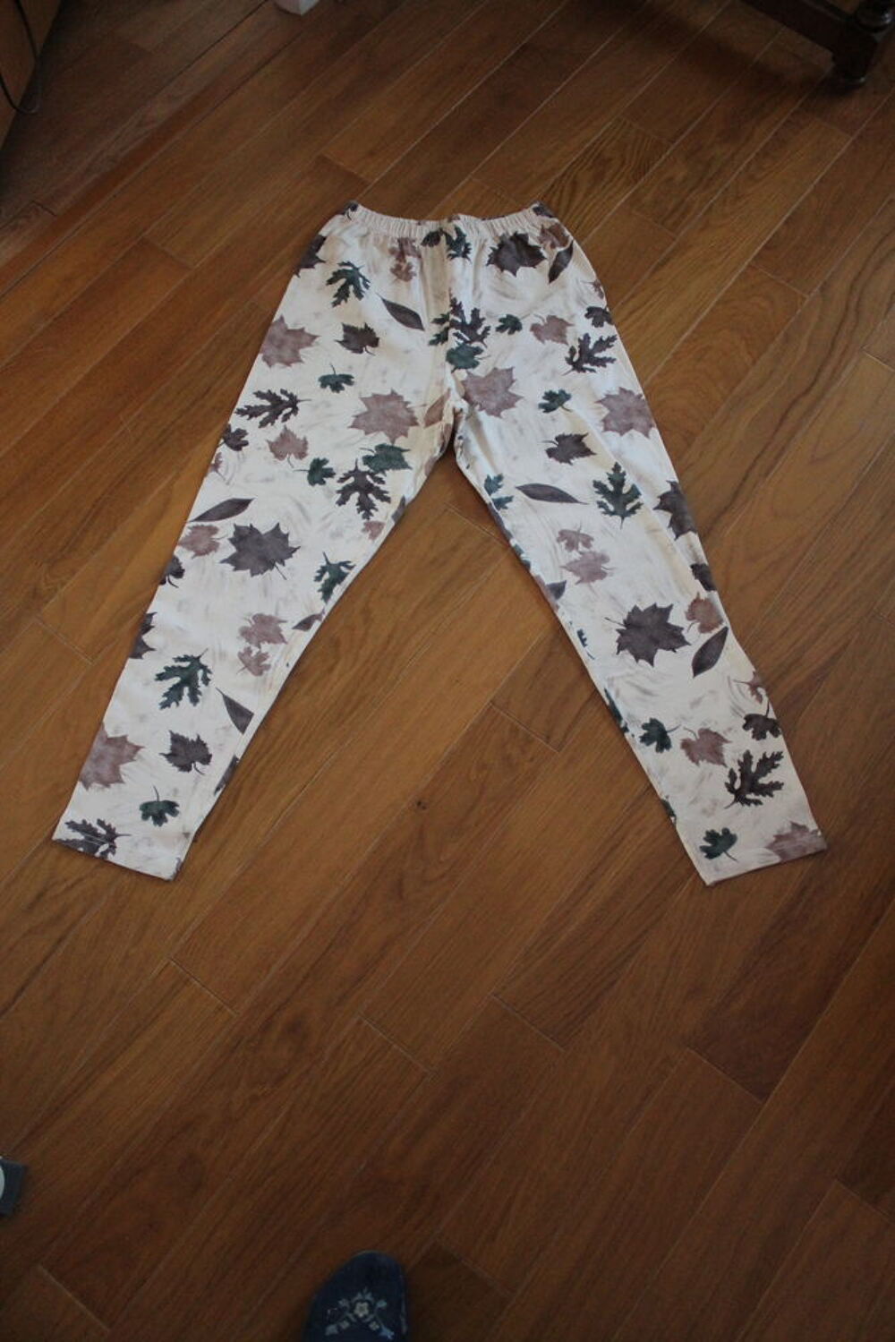 LEGGING FEMME Vêtements