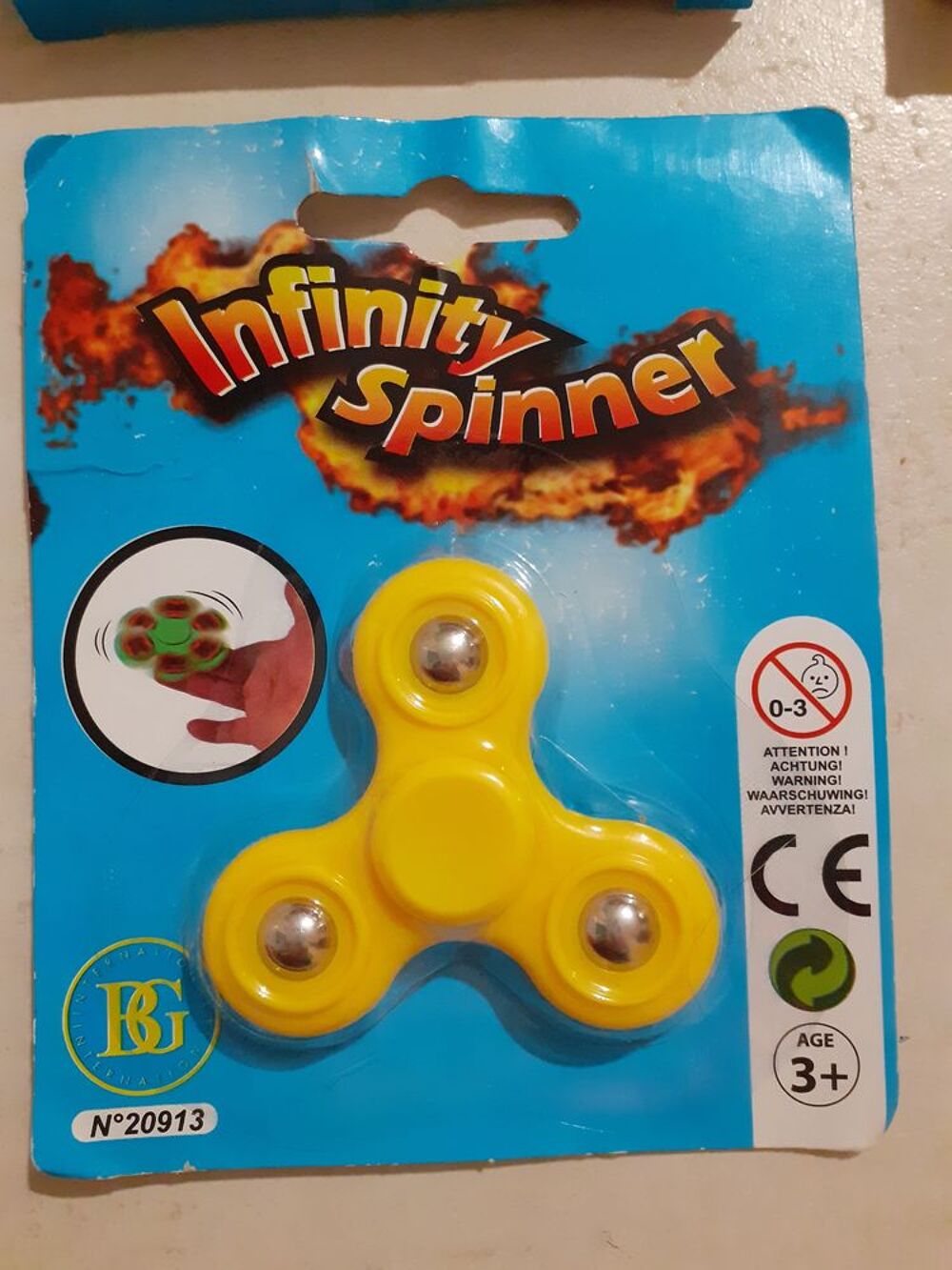 HAND SPINNER ou Toupie . Jeux / jouets