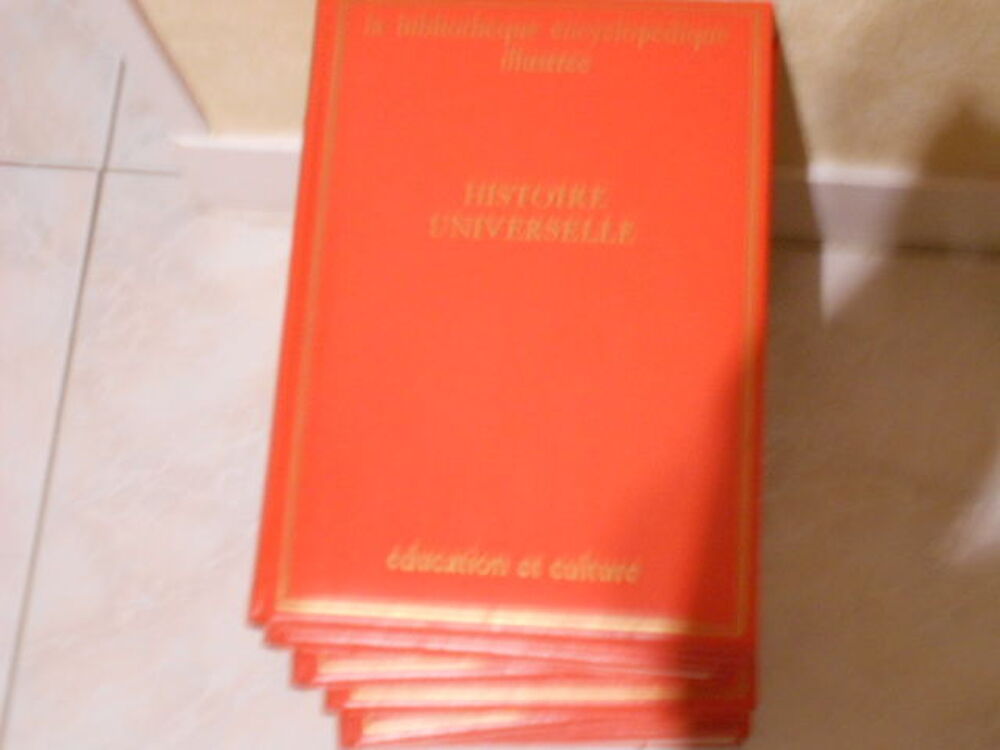 lot de 8 livres histoire universelle ann&eacute;e 1976 Livres et BD
