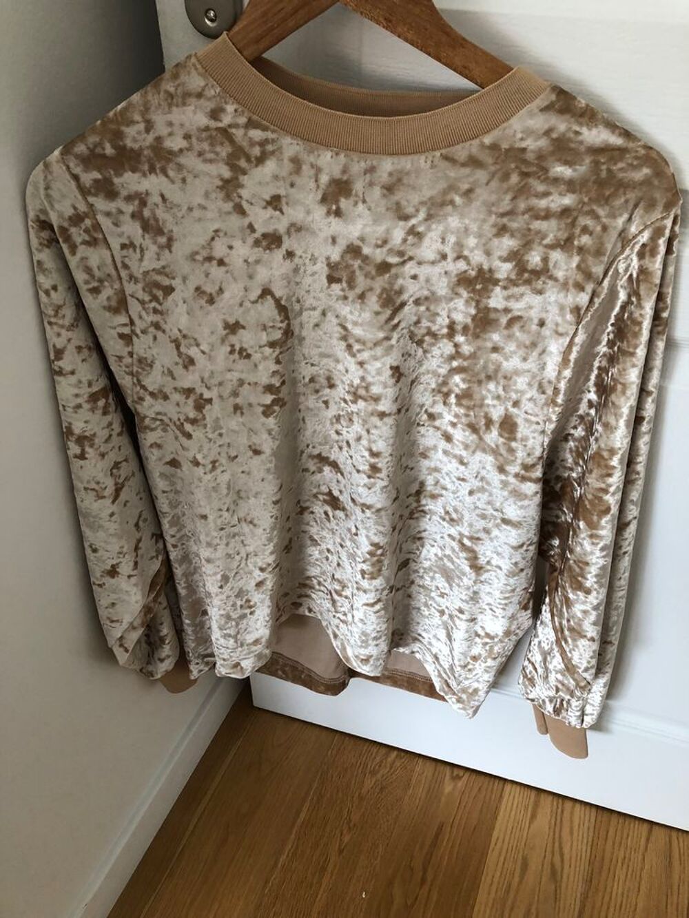 Achetez pull velours velvet occasion annonce vente Bois d Arcy