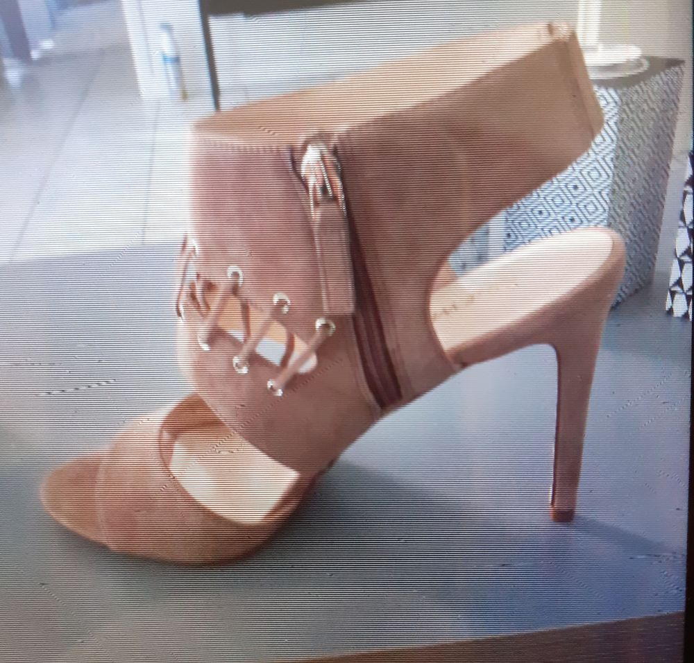 Sandales &agrave; talons nubuck NINE WEST pointure 40 Chaussures