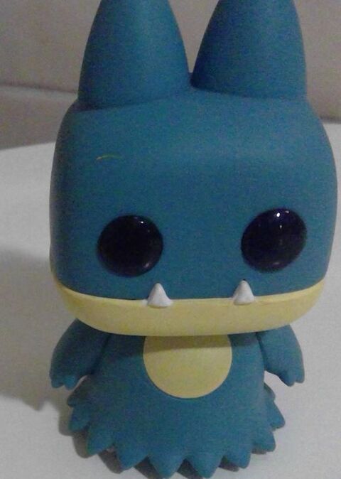 Pop Pokemon Munchlax 
0 Calmels-et-le-Viala (12)