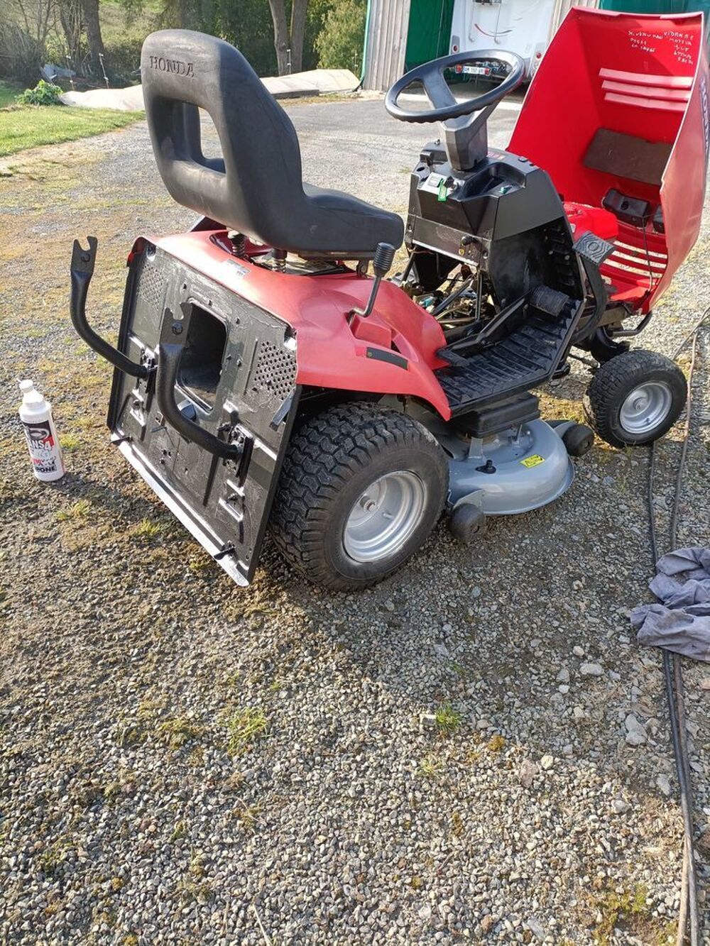 tracteur tondeuse Honda Jardin