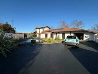  Maison � vendre 5 pi�ces 191 m� Anglet