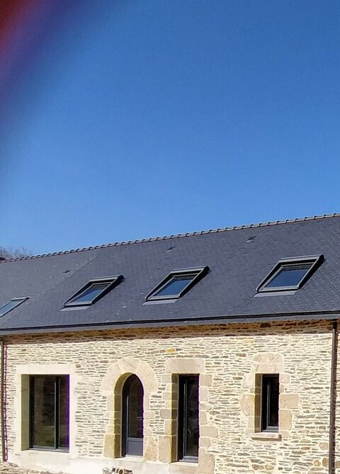   Maison Mitoyenne (1�re ) village LE COUDRAI SERENT Maison - 4 pi�ce(s) - 97 m�