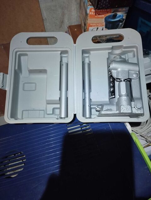 Pi&egrave;ces et &eacute;quipements Voiture Divers  occasion Ballan-Mir&eacute; 37510