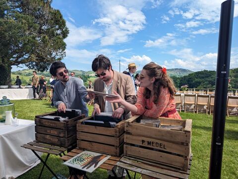 DJs Pros pour Mariages et Événements d'entreprise 0 31130 Balma