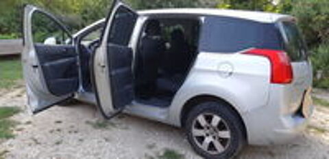 5008 1.6 e-HDi 112ch FAP BMP6 BLUE LION Business 5pl 2012 occasion 37260 Monts